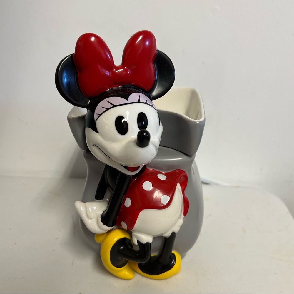 Minnie Mouse Wax Warmer